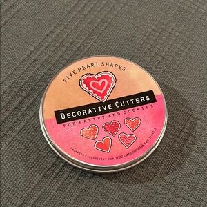 Williams Sonoma set of heart-shaped cookie cutters